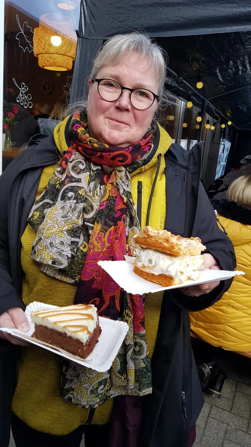 La Vie | Café | Bäckerei | Kuchen | Fuldabrück | Home